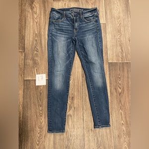 American Eagle skinny jeans.